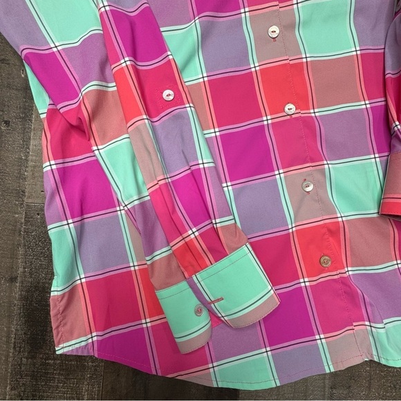 Foxcroft Pink and Green Button Down Shirt size 8 - Picture 4 of 13